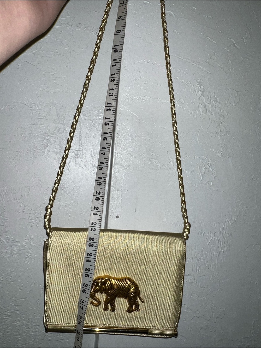 Vintage Elephant Golden Crossbody Bag - Picture 9 of 11
